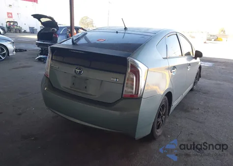 2013 Toyota Prius Two z USA, uszkodzony, nr VIN JTDKN3DU5D5552854